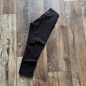 Lululemon Black Wunder Under Crop Leggings 4